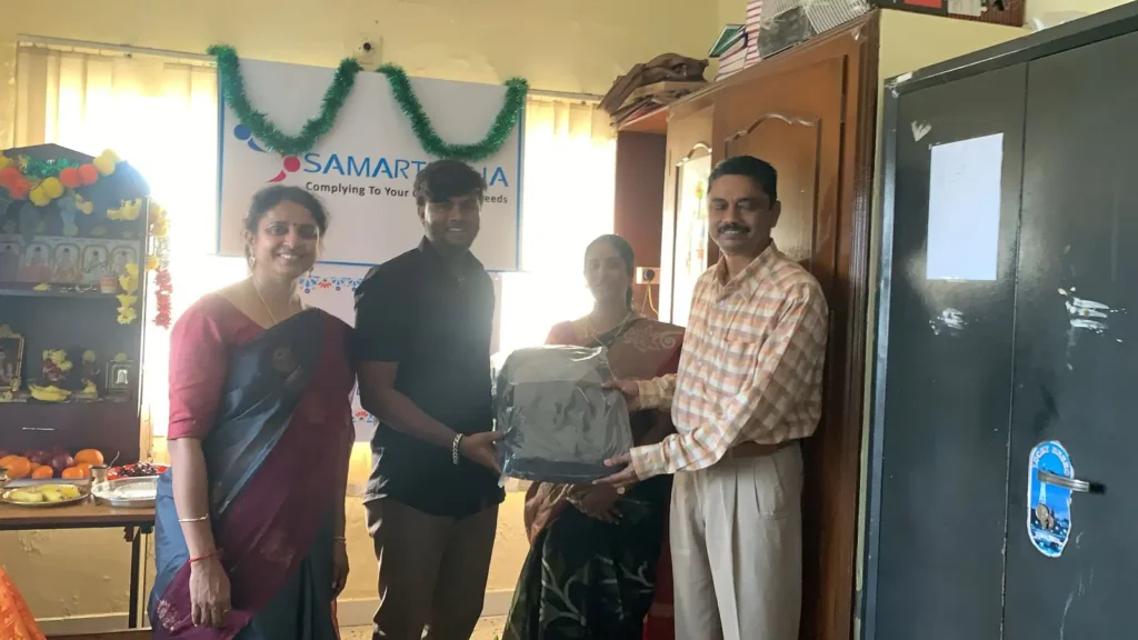 staff-members-gathered-in-office-samarthana