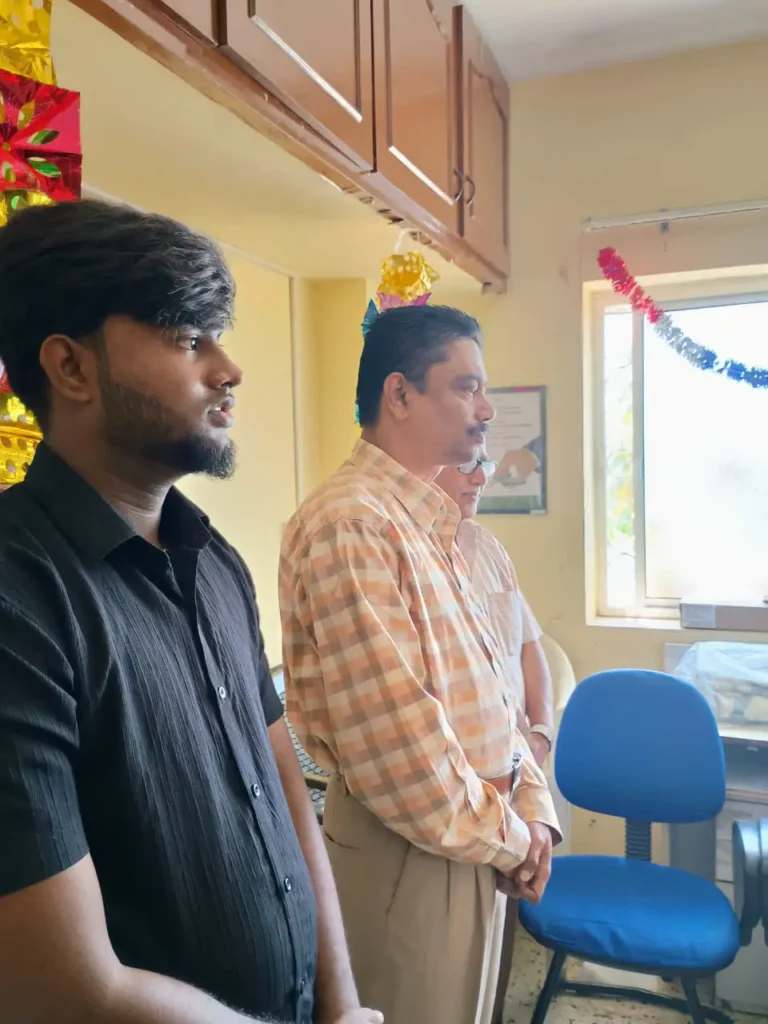 colleagues-gathered-in-office-samarthana