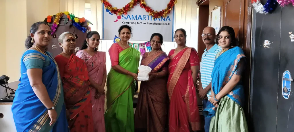 women-employees-in-colorful-sarees-samarthana