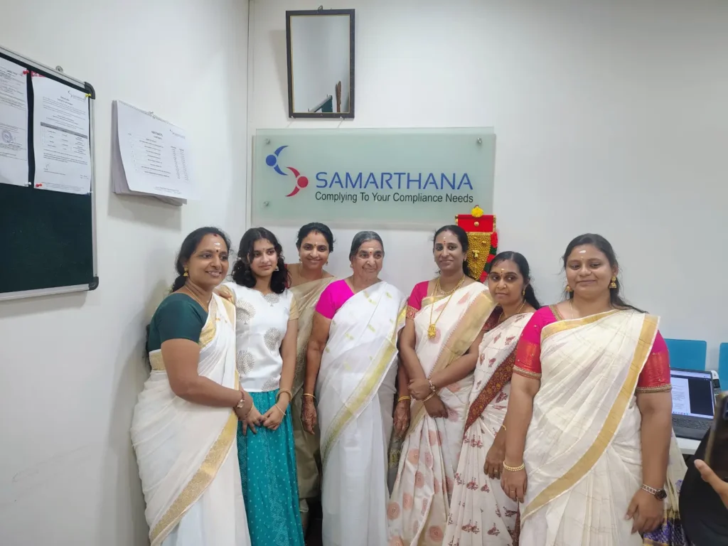 women-staff-group-photo-samarthana