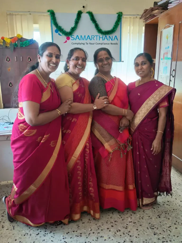 women-employees-in-traditional-sarees-samarthana